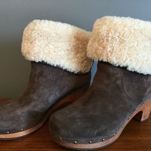 UGG LYNNEA CUFFED ANKLE BOOTS / SZ 8 / ESPRESSO / EUC / BEST OFFER / RARE / VHTF